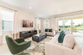 Beautiful Home Near Disney with Private Pool, Foosball Table & Resort Amenities - 7437M